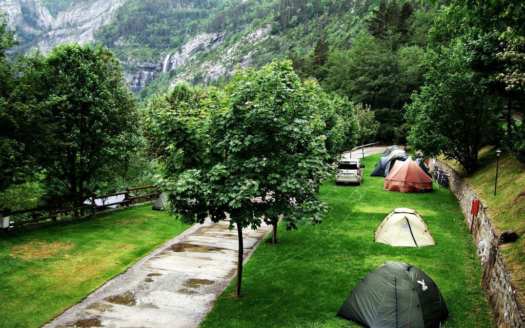 Camping Valle De Bujaruelo Torla-Ordesa Exterior photo